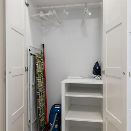 Charming 1 Bedroom In Superb Location Free Parking