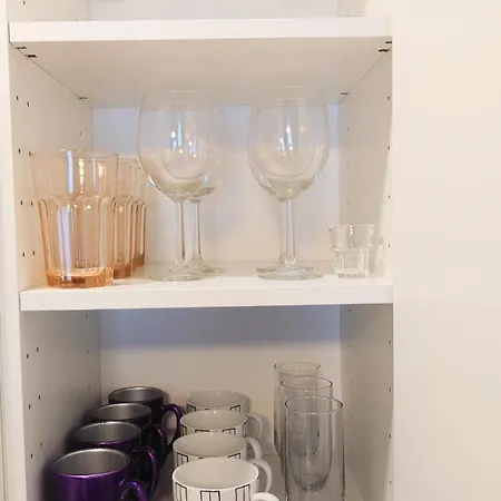 Charming 1 Bedroom In Superb Location Free Parking Korter