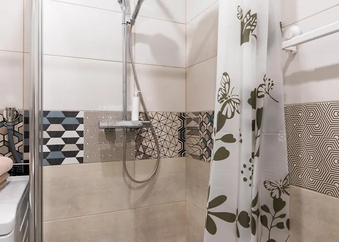 Charming 1 Bedroom In Superb Location Free Parking Apartman *