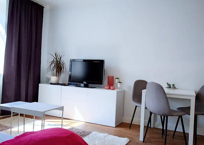 Apartman Charming 1 Bedroom In Superb Location Free Parking *