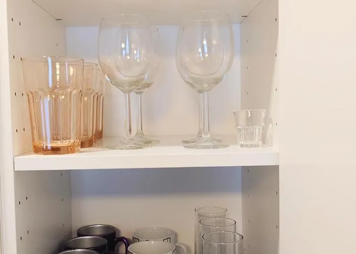 Charming 1 Bedroom In Superb Location Free Parking Apartamento