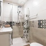 Appartamento Charming 1 Bedroom In Superb Location Free Parking Reval