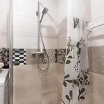 Charming 1 Bedroom In Superb Location Free Parking Appartamento *